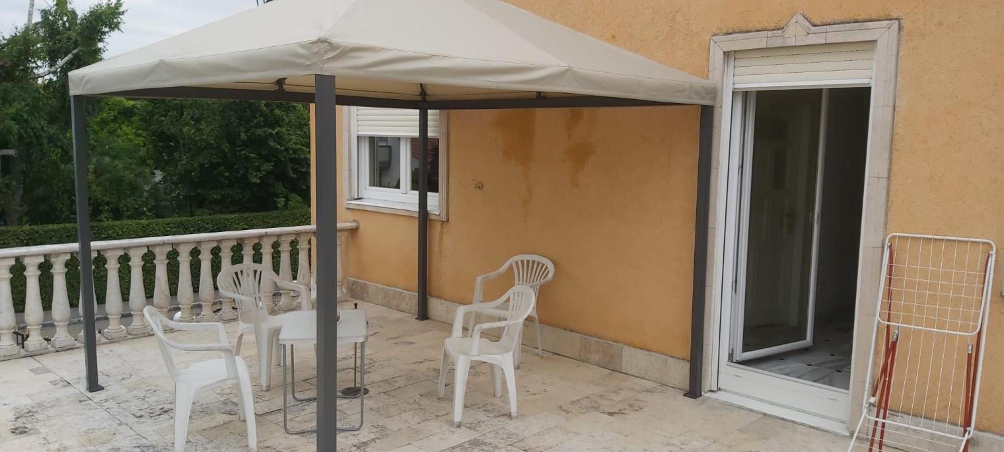 Habitación en casa particular Prince, Auch Für Langfristige Vermietung, Nehe Ingolstadt *