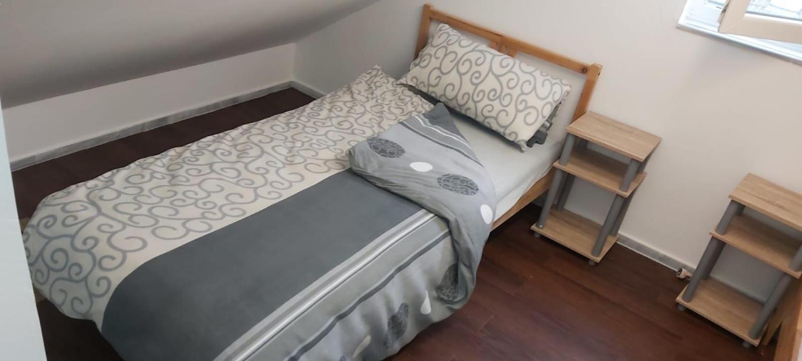 Habitación en casa particular Prince, Auch Für Langfristige Vermietung, Nehe Ingolstadt Vohburg an der Donau