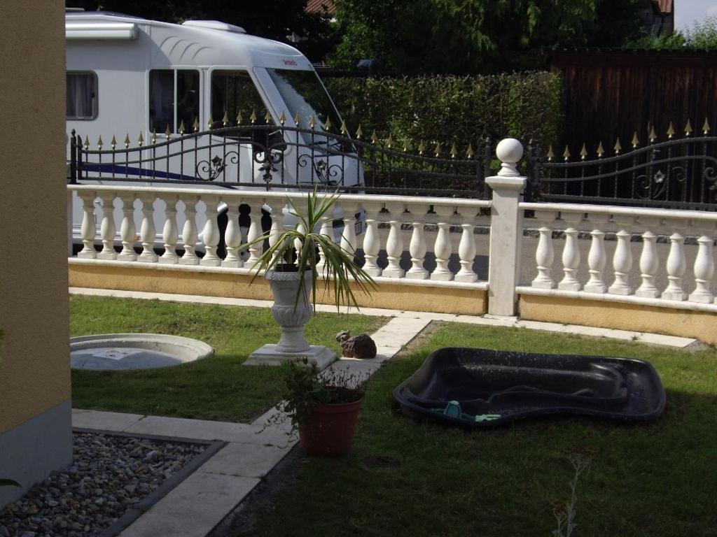 Prince, Nur Fuer Handwerker Auch Langfristig, Naehe Ingolstadt Homestay *