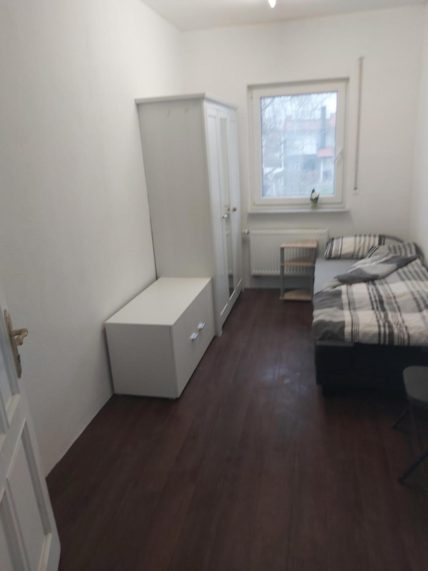 Homestay Prince, Nur Fuer Handwerker Auch Langfristig, Naehe Ingolstadt *