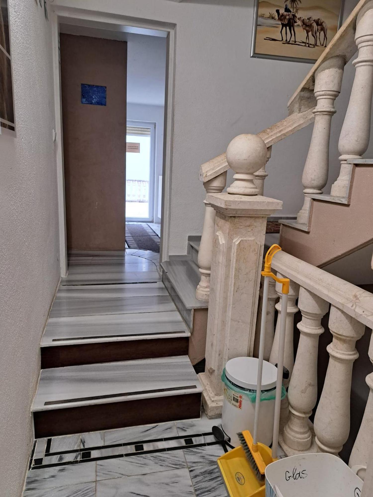 Prince, Nur Fuer Handwerker Auch Langfristig, Naehe Ingolstadt Homestay